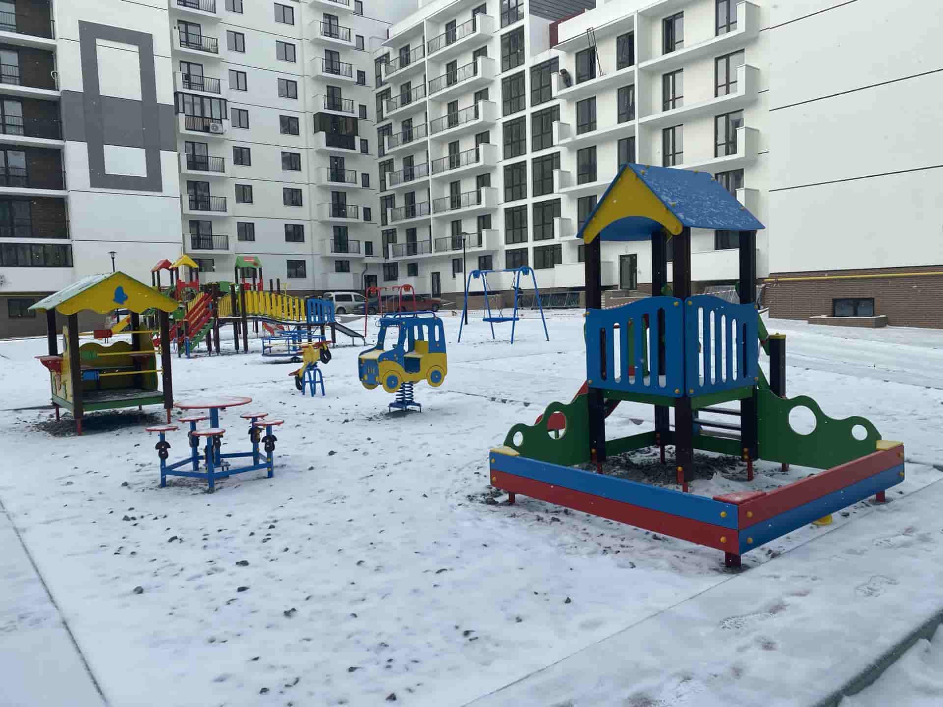 Дитячий майданчик в м.Обухів